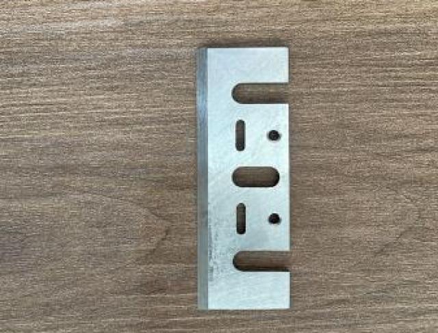 Serras | FACA PARA MAKITA